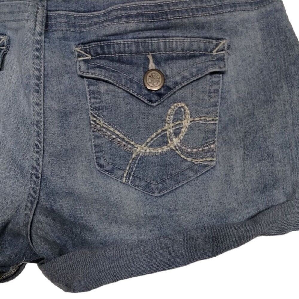 No Boundaries Juniots Denim Shorts‎ Cuffed Pockets Casual Blue Jean Shorts 11 - Picture 5 of 10